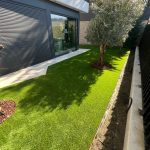 Modelo Laredo 55: césped artificial para un jardín premium con acabado natural